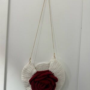 Elegant White and Red Rose Knit Bag